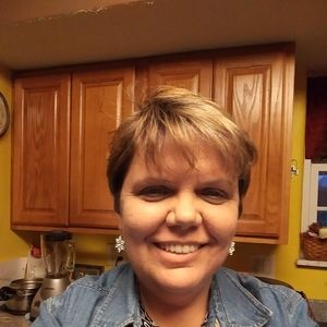 Meet your Posher, Cathy